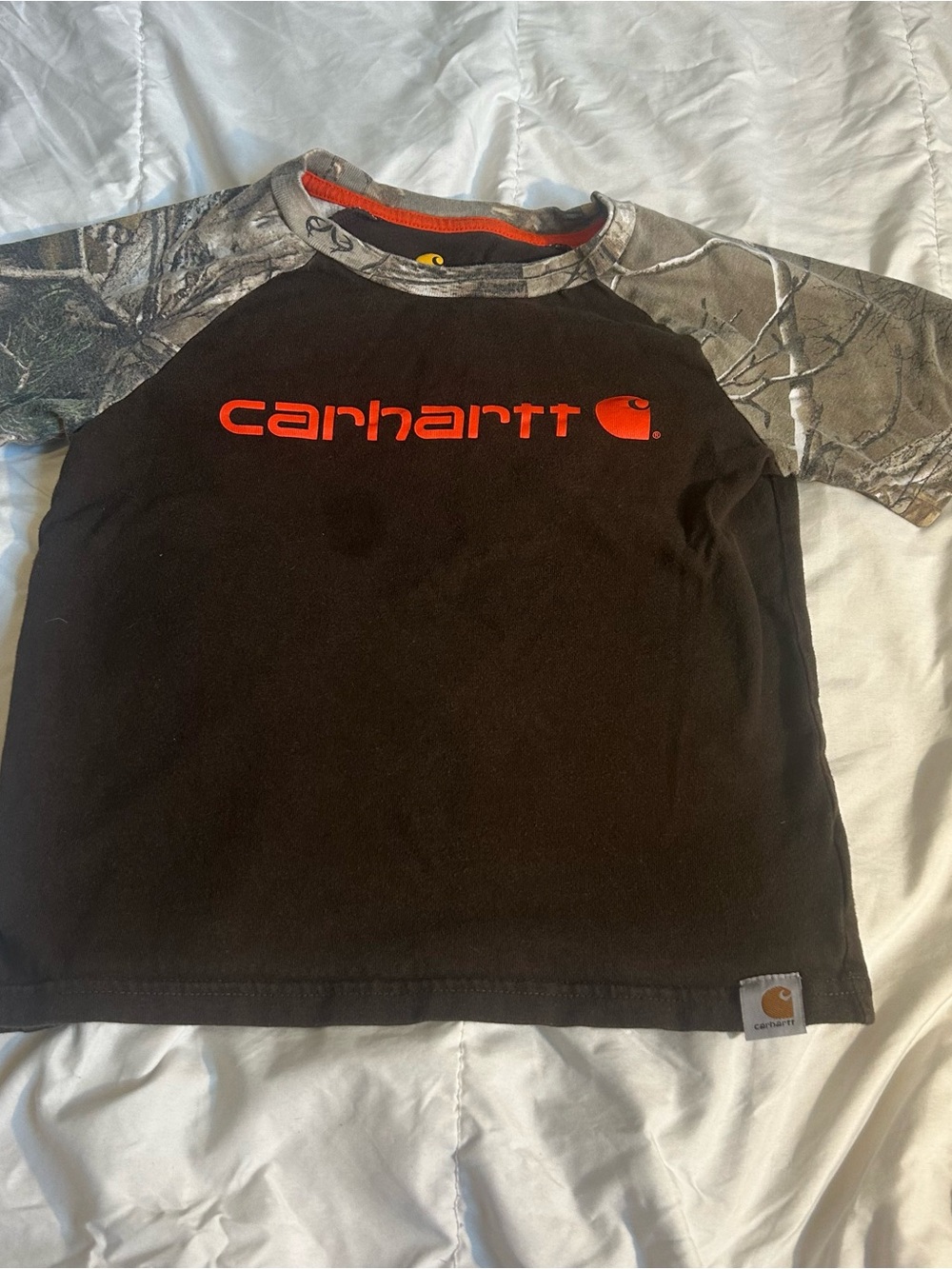 Carhartt Kids Size 5 Brown Camo Raglan Graphic T-Shirt